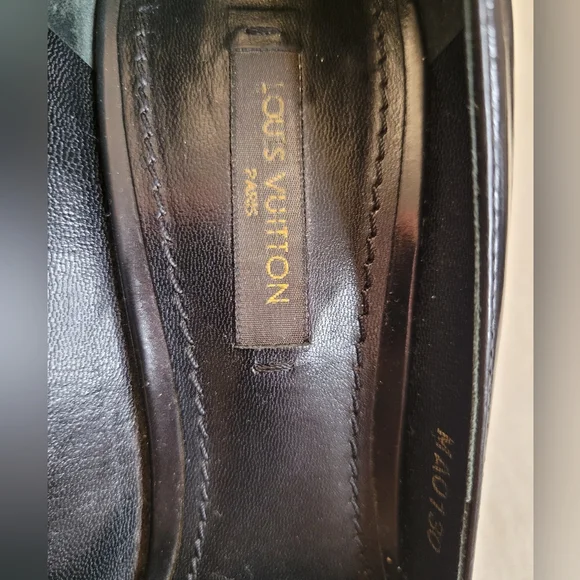 Authentic Louis Vuitton Candice Black Leather Pumps - Picture 6 of 13